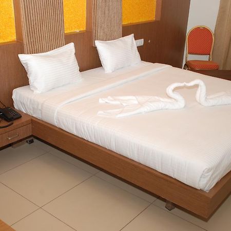 Hotel Pla Amrith Inn Tiruchirappalli المظهر الخارجي الصورة