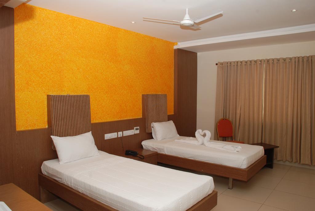 Hotel Pla Amrith Inn Tiruchirappalli المظهر الخارجي الصورة