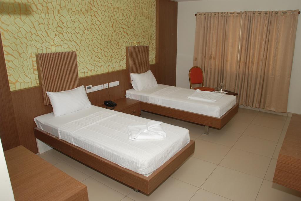 Hotel Pla Amrith Inn Tiruchirappalli المظهر الخارجي الصورة