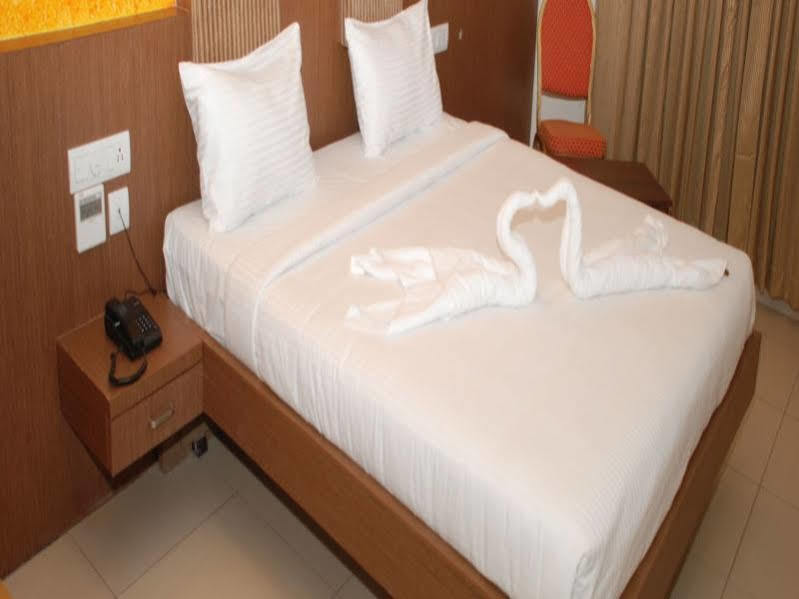 Hotel Pla Amrith Inn Tiruchirappalli المظهر الخارجي الصورة